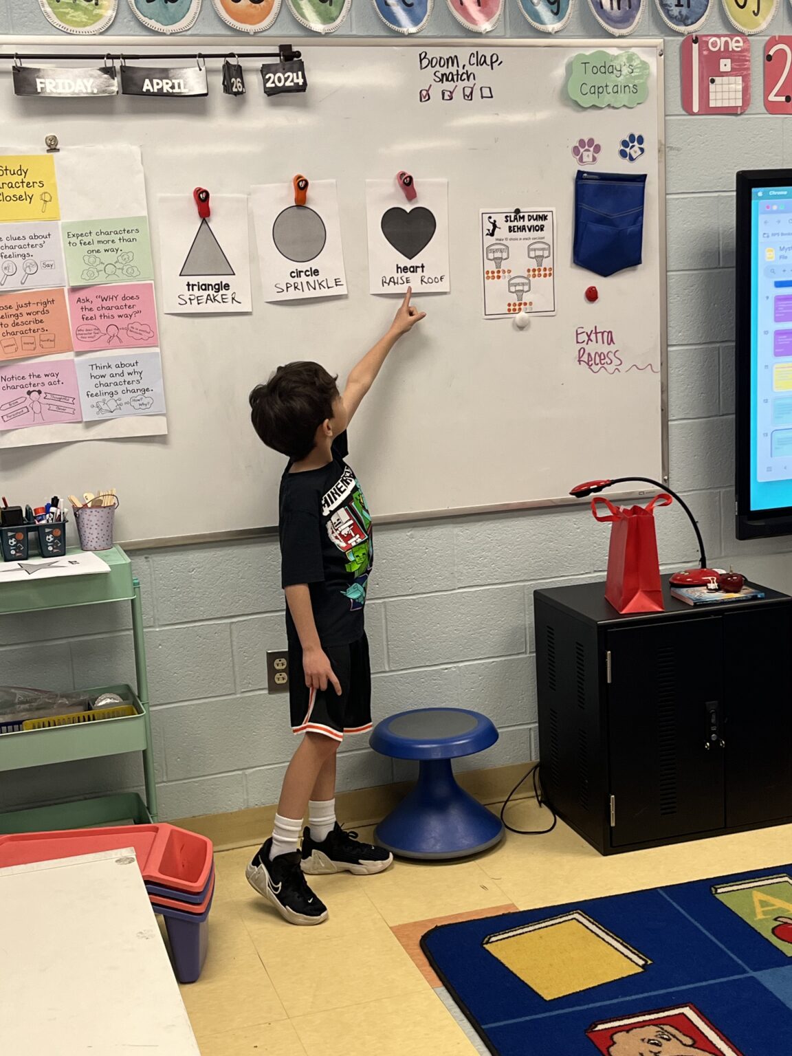 Second Graders Introduced to Coding - Lincoln School